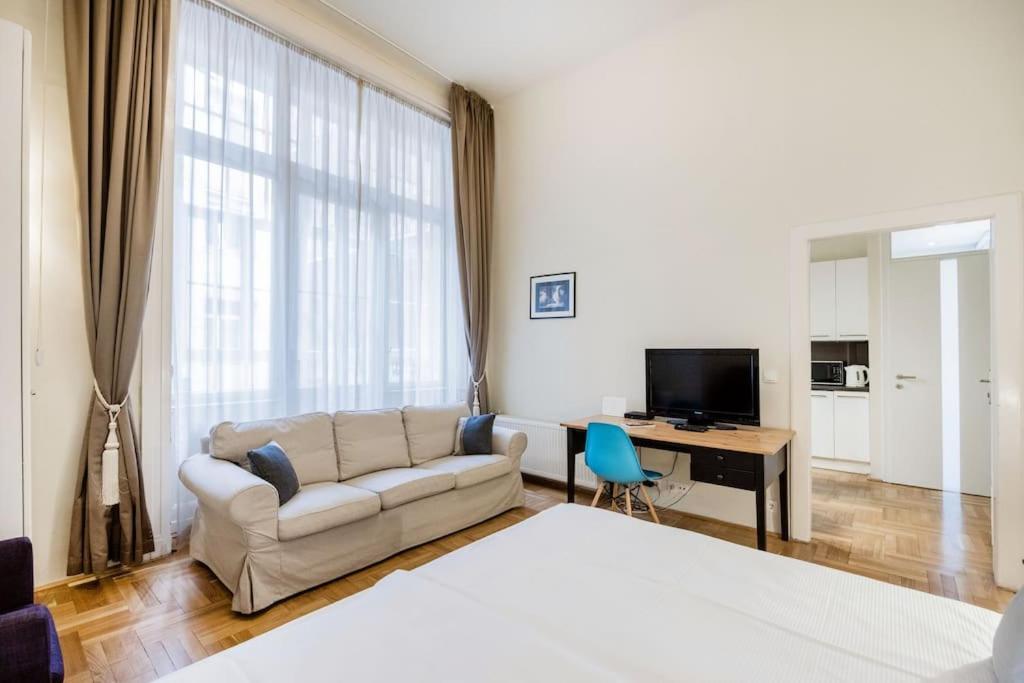 Klarahome Apartment Budapest Exterior photo